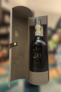 Santiago de Cuba, 20 years, Extra Añejo, Gran Reserva (700ml)