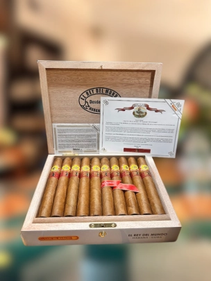 El Rey del Mundo Royal Series